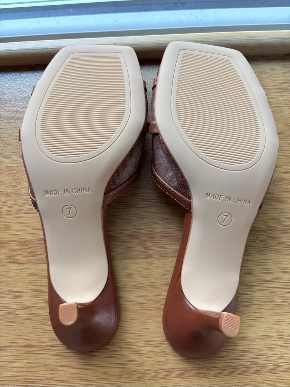 Eteridrey effortless brown